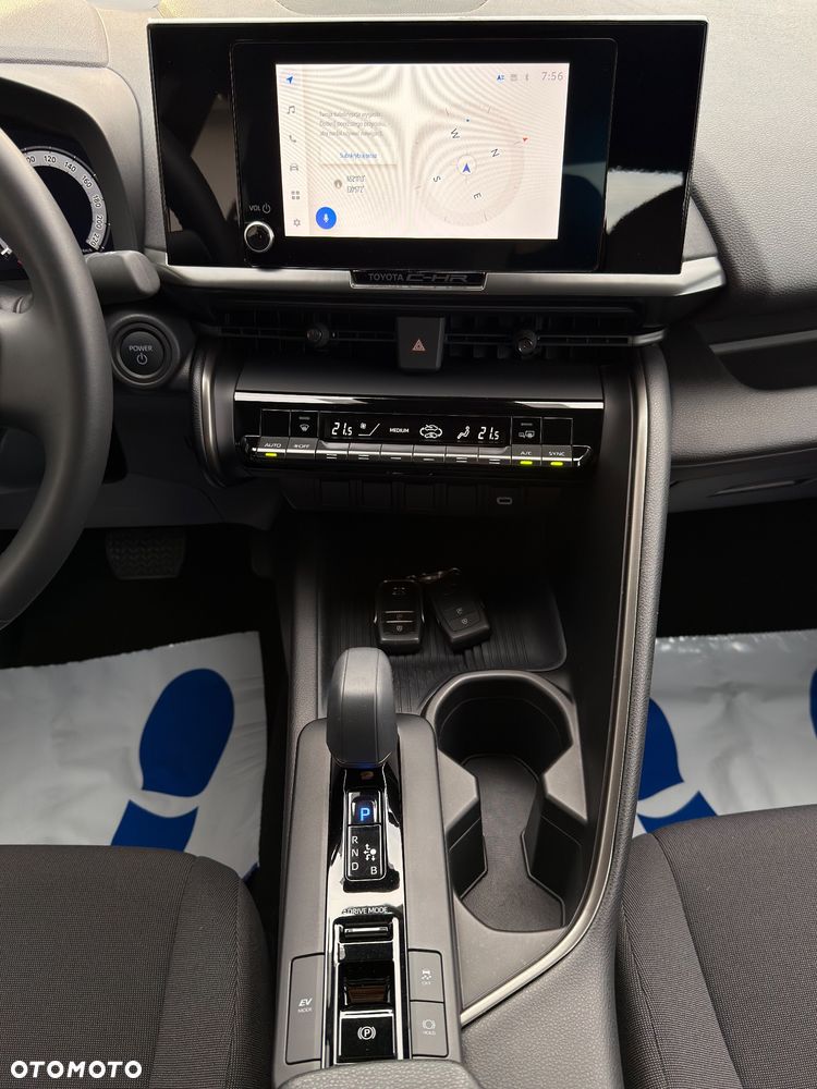 Toyota C-HR Business-Edition - 13
