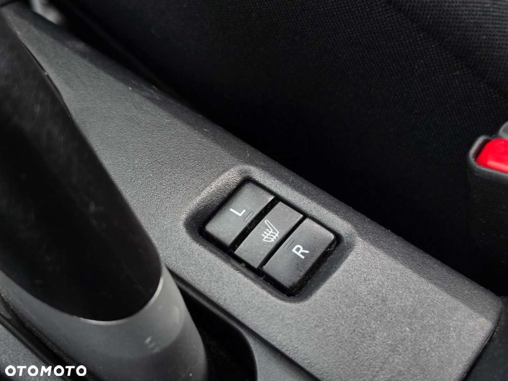 Toyota Auris - 30