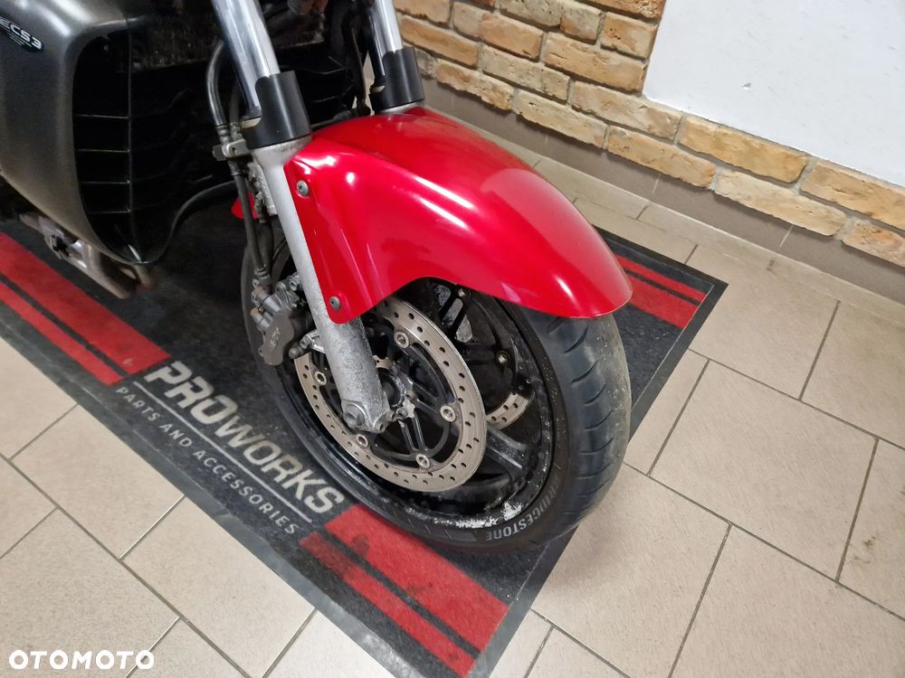 Honda X11 - 34