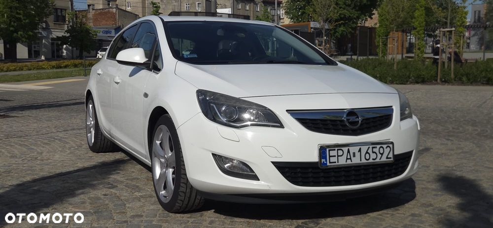 Opel Astra 2.0 CDTI Sport - 1