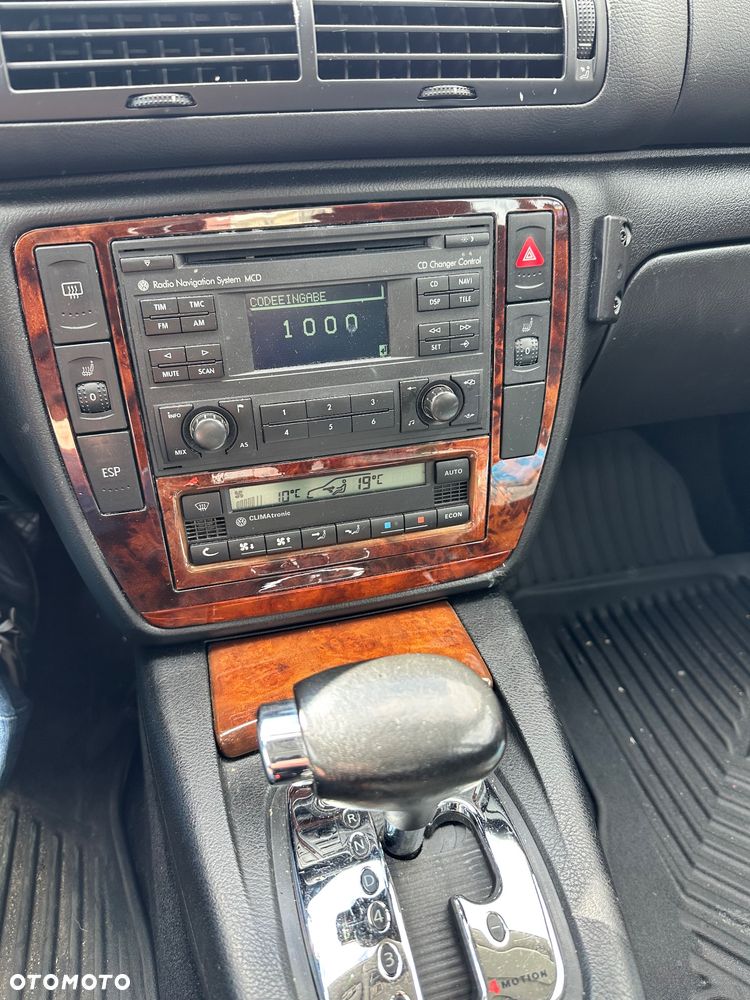 Volkswagen Passat 2.8 V6 4Mot Highline Tiptr - 39