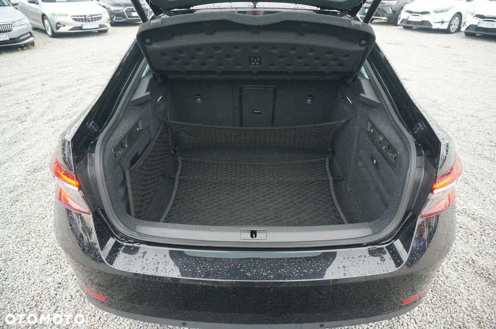 Skoda Superb 1.5 TSI Style DSG - 35