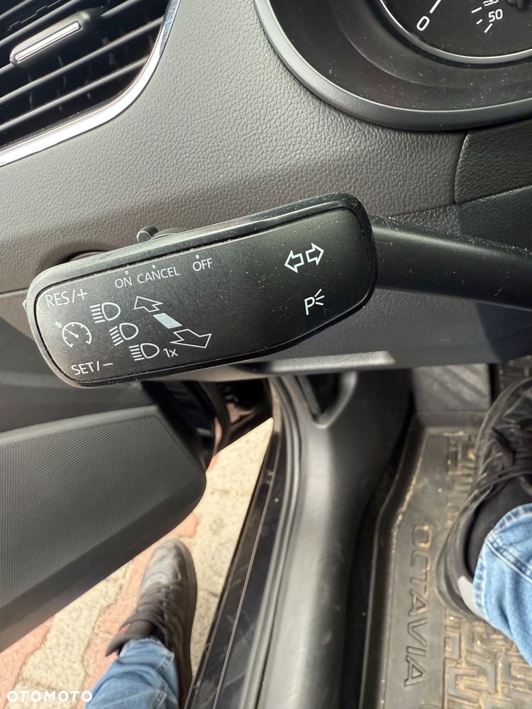 Skoda Octavia 2.0 TDI Green tec DSG Edition - 24