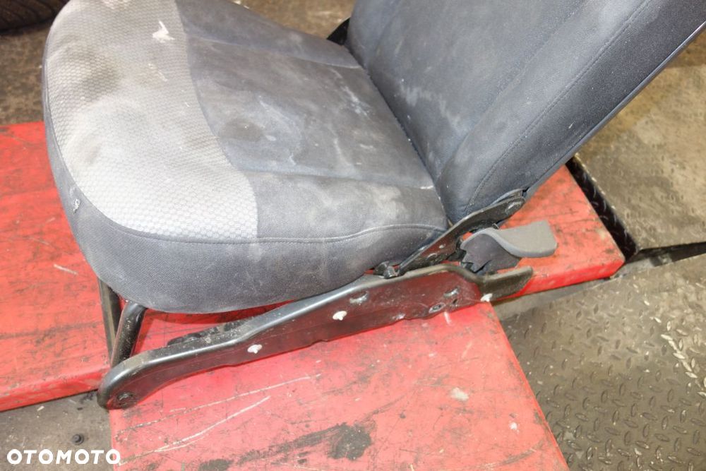 FOTELA PASAŻERA KANGOO III CITAN 2017 R - 3