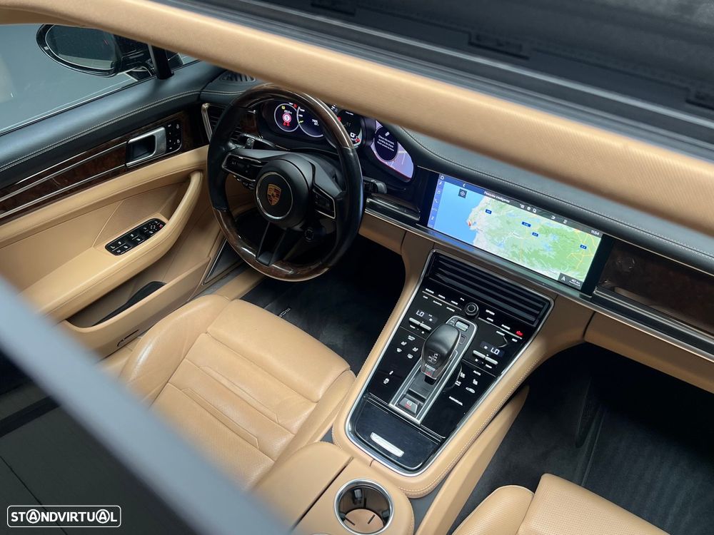 Porsche Panamera - 13