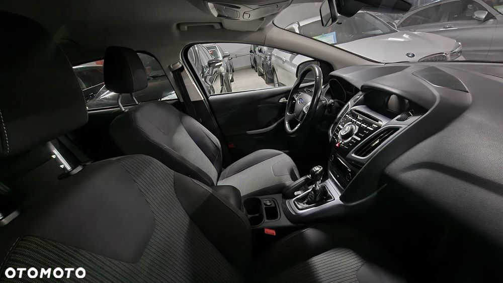 Ford Focus 1.6 TDCi ECOnetic 99g Start-Stopp-System Titanium - 34