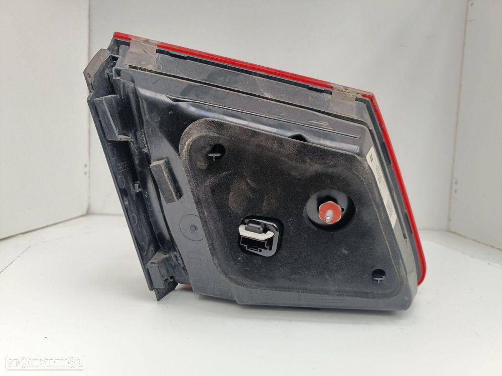 Farolim Mala Dto Mercedes-Benz E-Class (W212) - 2