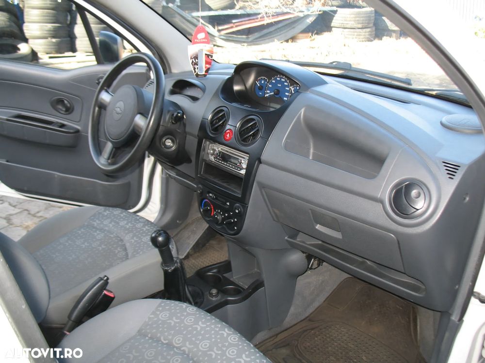 Chevrolet Spark 0.8 S 151 - 8