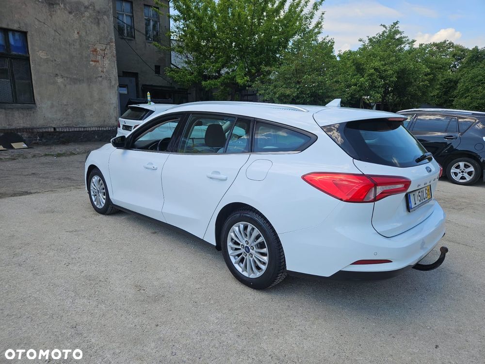 Ford Focus - 13