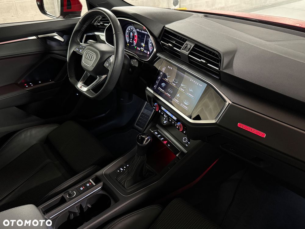 Audi Q3 Sportback 40 TFSI Quattro S-Line S tronic - 33