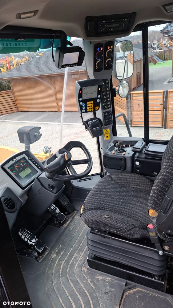 Caterpillar CAT 962K z Niemiec - 3