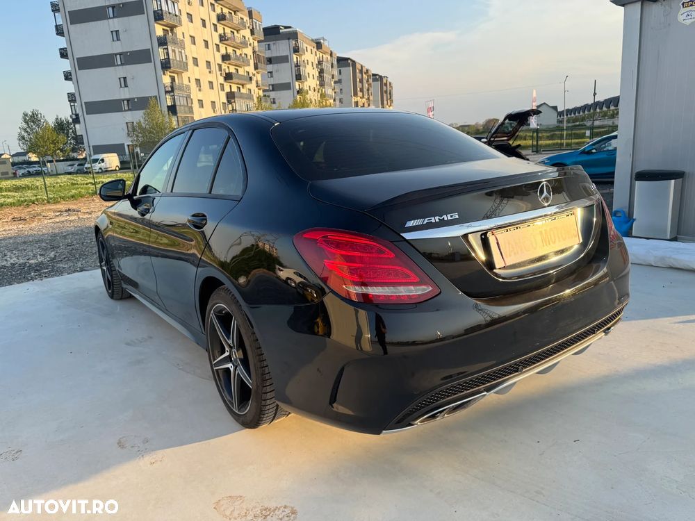 Mercedes-Benz C 43 AMG 4Matic 9G-TRONIC - 14