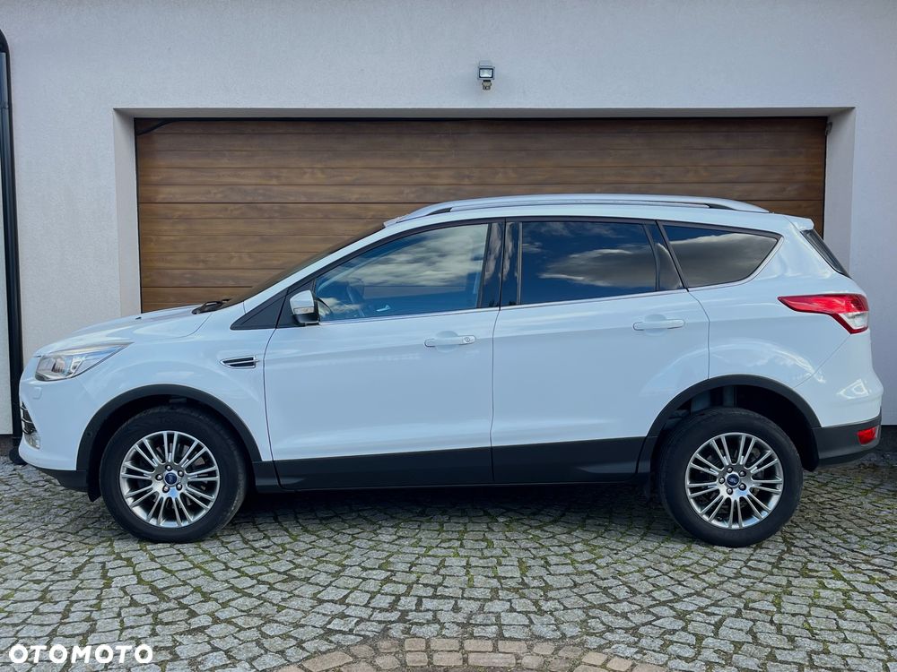 Ford Kuga 2.0 TDCi 2x4 Titanium - 7