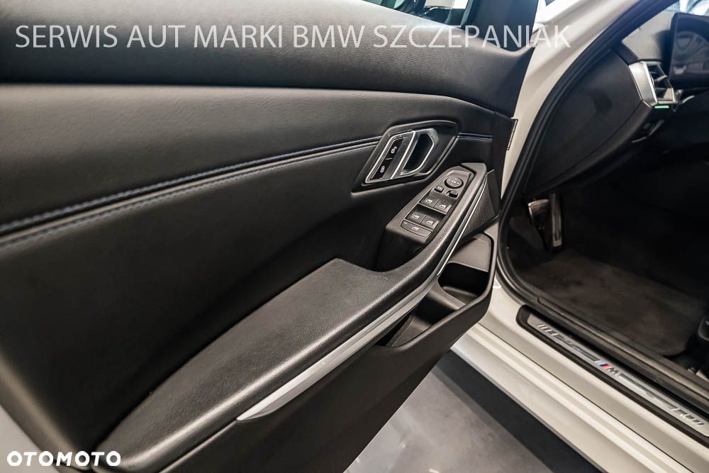BMW Seria 3 320d xDrive mHEV M Sport sport - 18