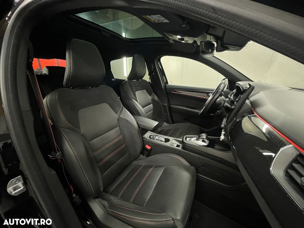 Renault Arkana E-TECH RS Line - 12
