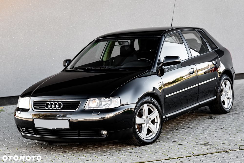 Audi A3 Sportback - 2