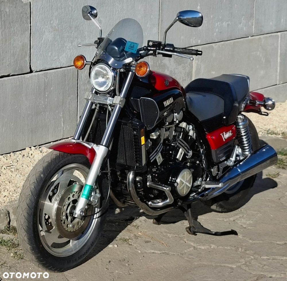 Yamaha V-MAX - 13
