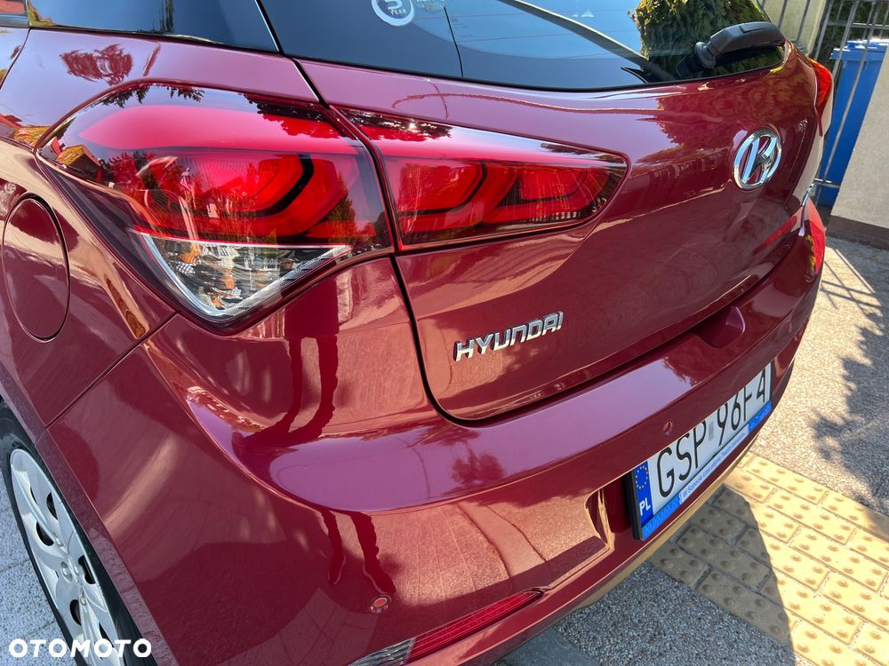 Hyundai i20 1.4 - 14