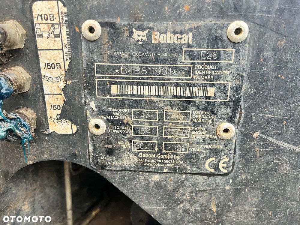 Bobcat E26 - 12