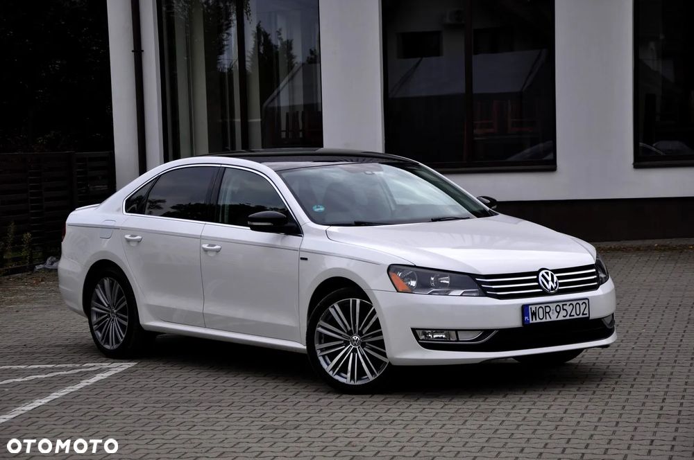 Volkswagen Passat - 2