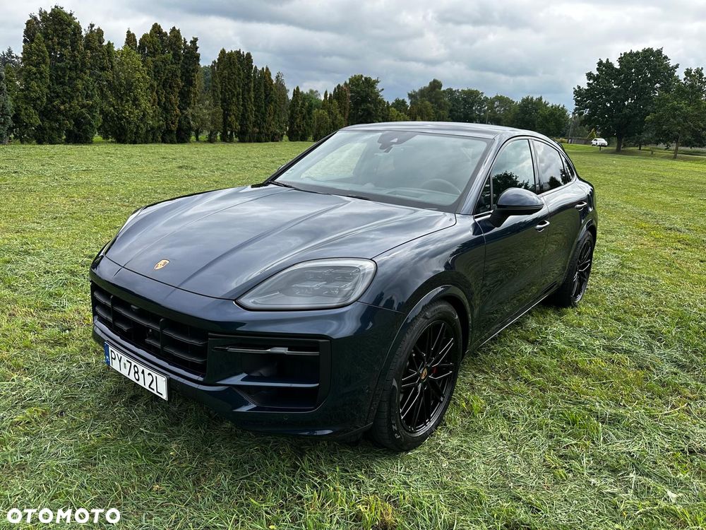 Porsche Cayenne - 1