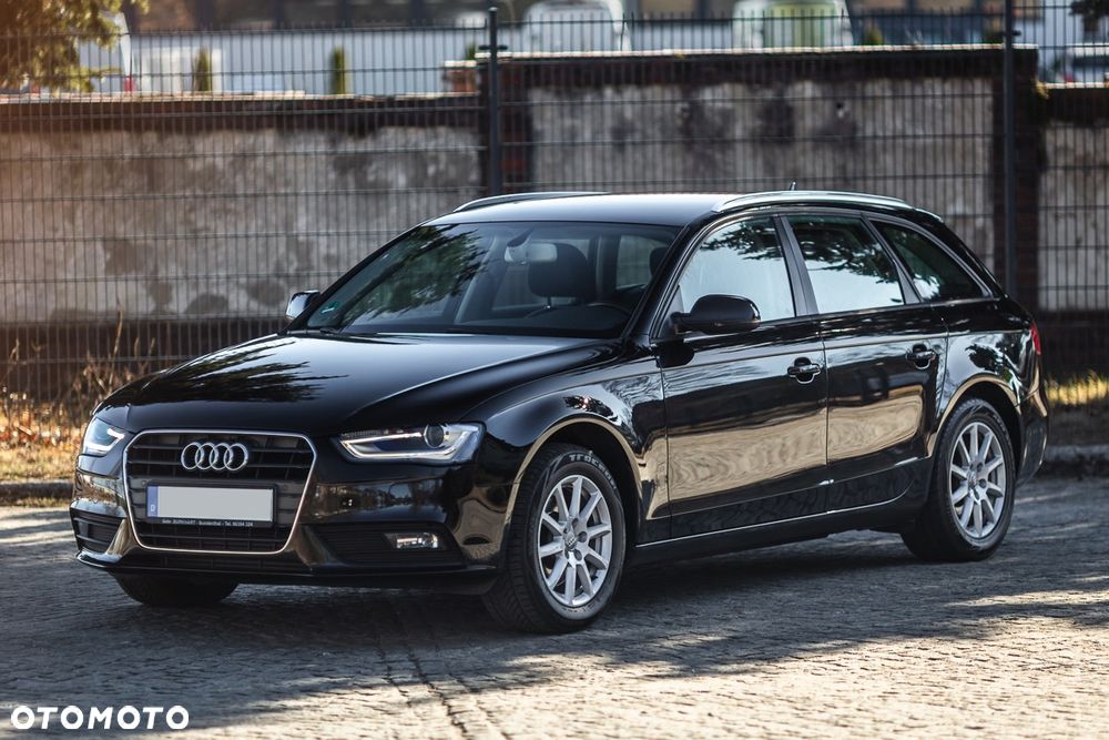 Audi A4 Avant 2.0 TDI DPF - 2