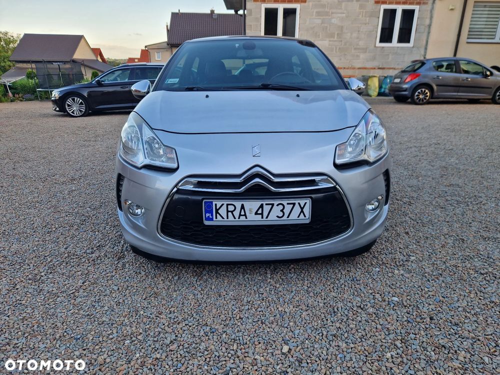 Citroën DS3 HDi 90 FAP SoChic - 17