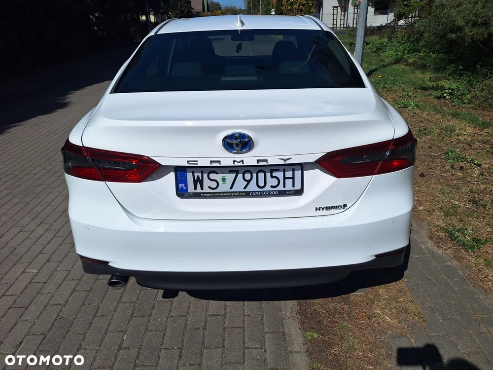 Toyota Camry 2.5 Hybrid Comfort CVT - 10