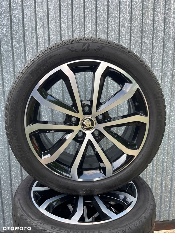 KOŁA ALUFELGI SKODA OCTAVI III, 3, 5E0, 5E0601025AE, Lato
