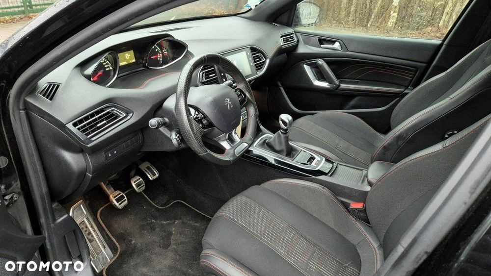 Peugeot 308 - 9