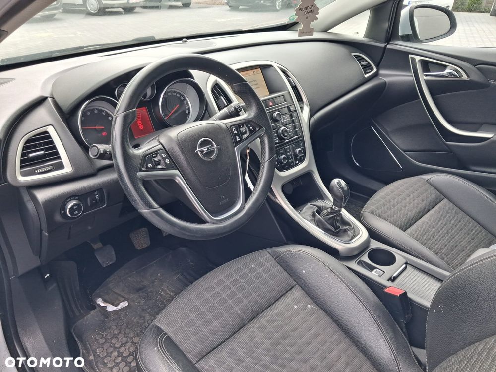 Opel Astra - 12