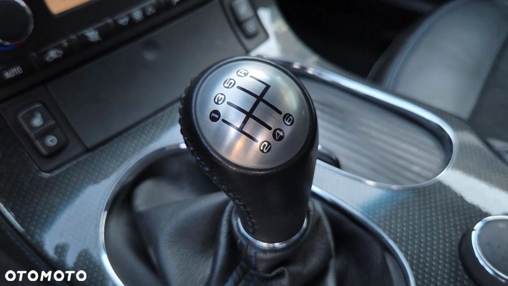 Chevrolet Corvette - 31