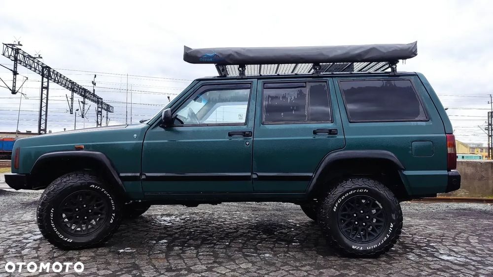 Jeep Cherokee 4.0 Limited - 1