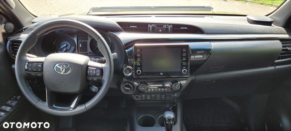 Toyota Hilux 2.8 D-4D Double Cab Invincible 4x4 - 6