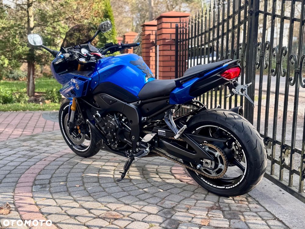 Yamaha FZ8 - 8