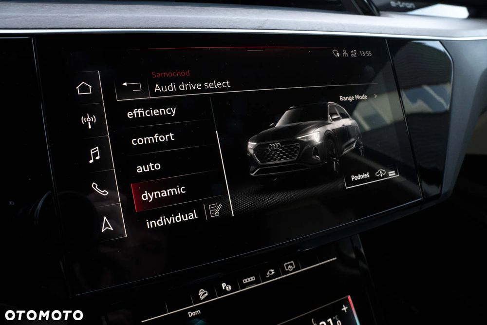 Audi Q8 e-tron 55 114kWh Quattro Advanced - 32