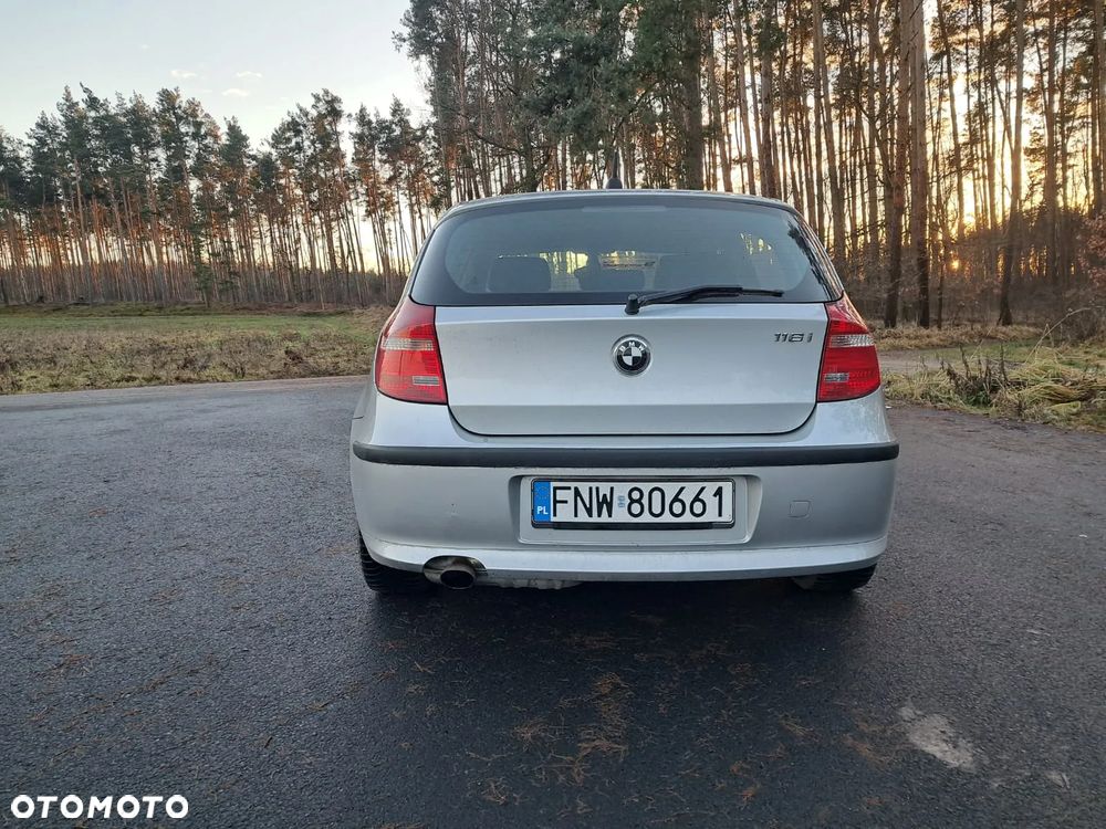 BMW Seria 1 - 10