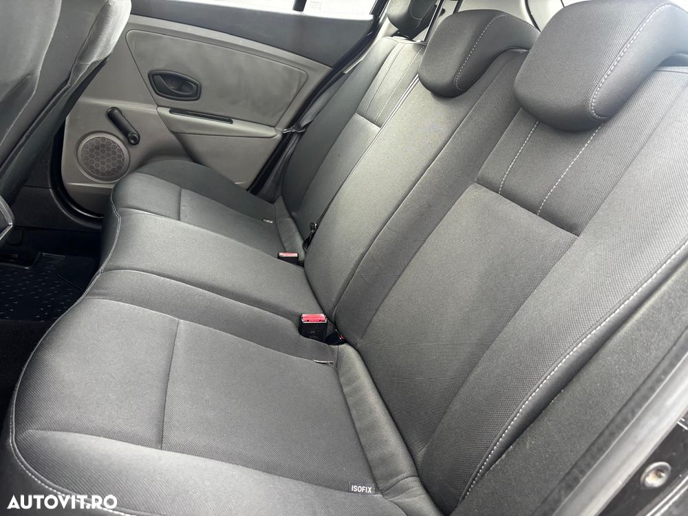 Renault Megane dCi 90 FAP Expression - 8