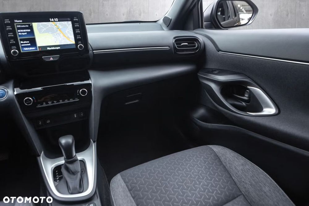 Toyota Yaris Cross Hybrid 1.5 Style AWD - 20