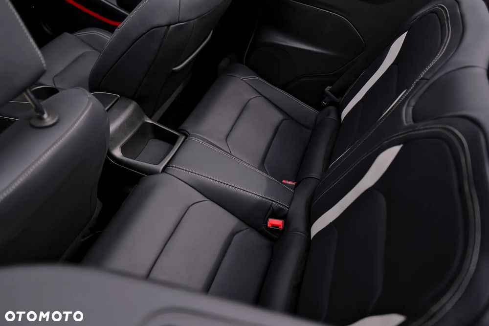 Chevrolet Camaro - 22