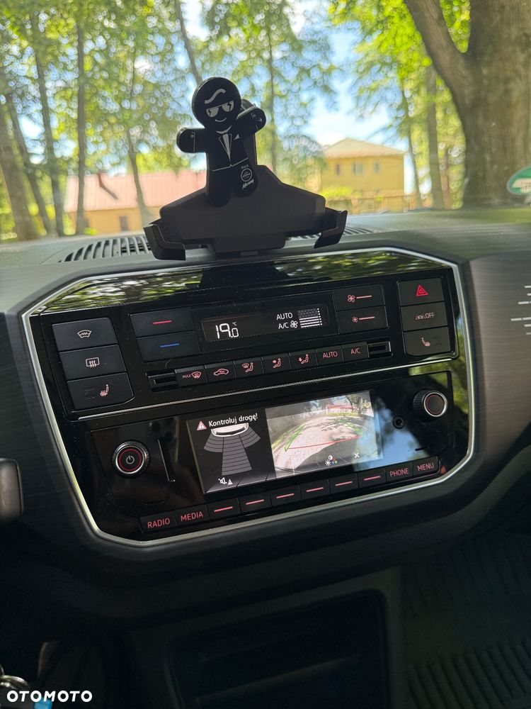 Volkswagen up! e-up United - 8