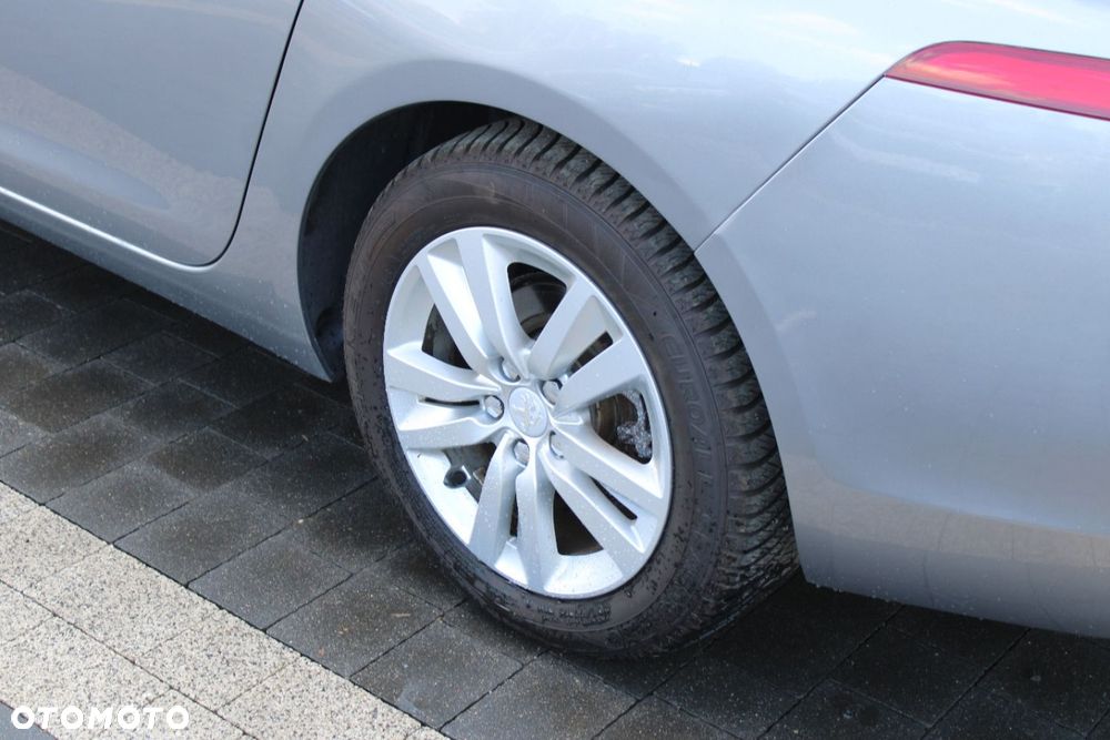 Peugeot 308 - 13