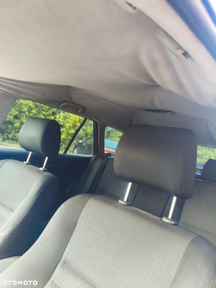 Toyota Avensis 2.0 D-4D Luna - 9