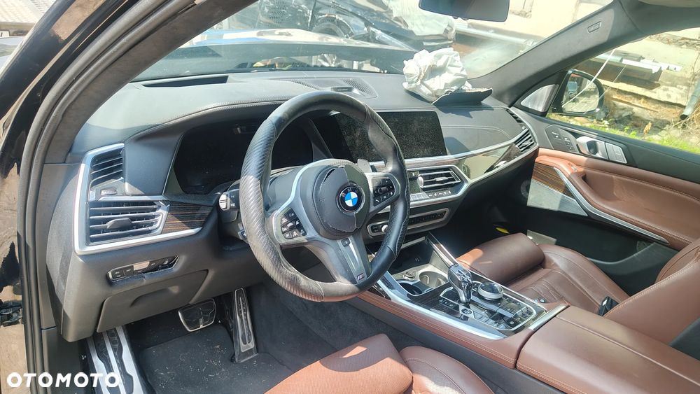 BMW X7 - 14