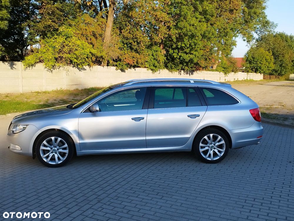 Skoda Superb 2.0 TDI Family - 6