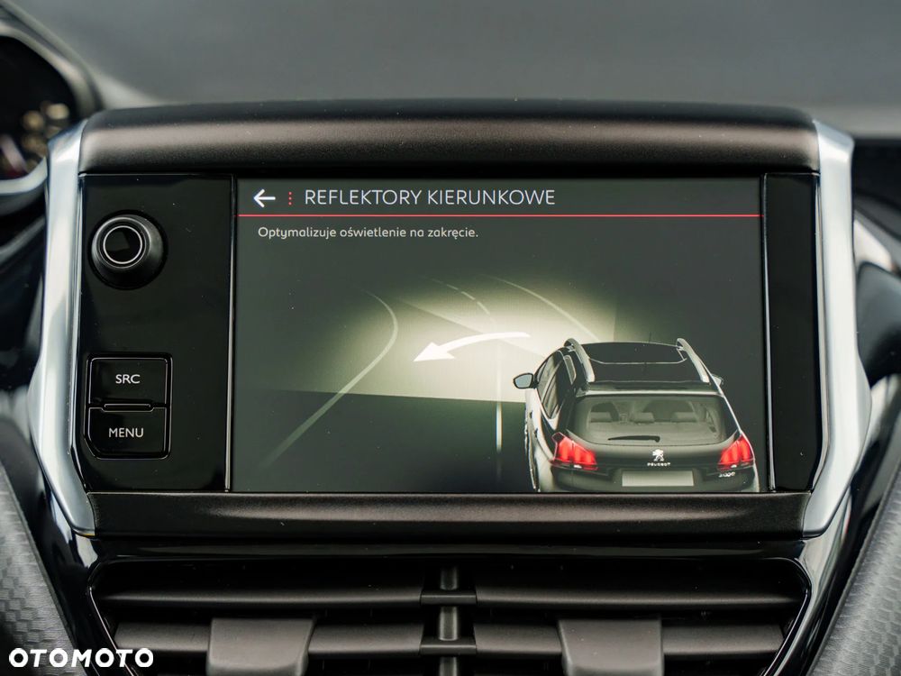 Peugeot 2008 BlueHDi 120 EAT6 Black Edition - 27
