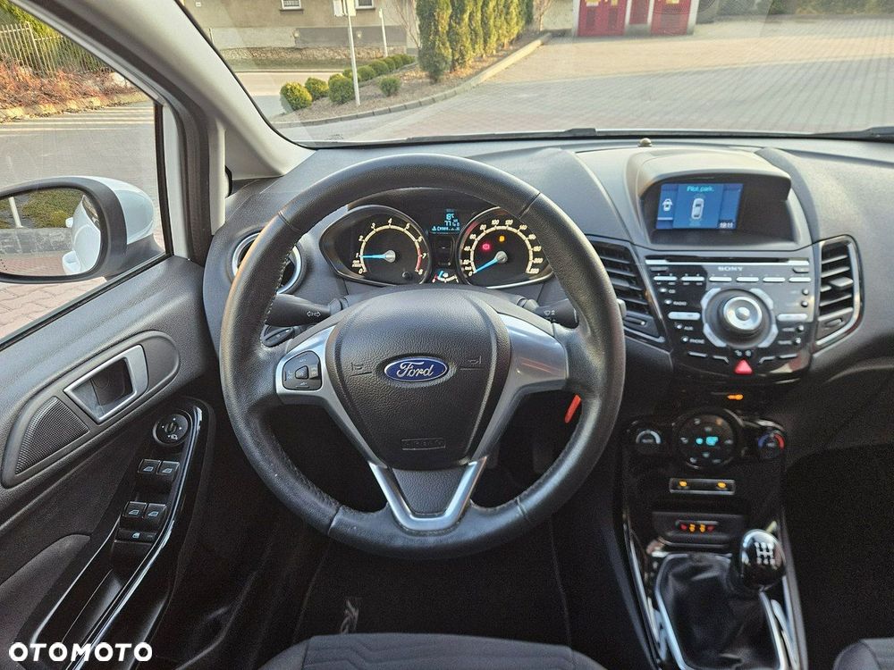 Ford Fiesta 1.0 EcoBoost Titanium ASS EU6 - 25