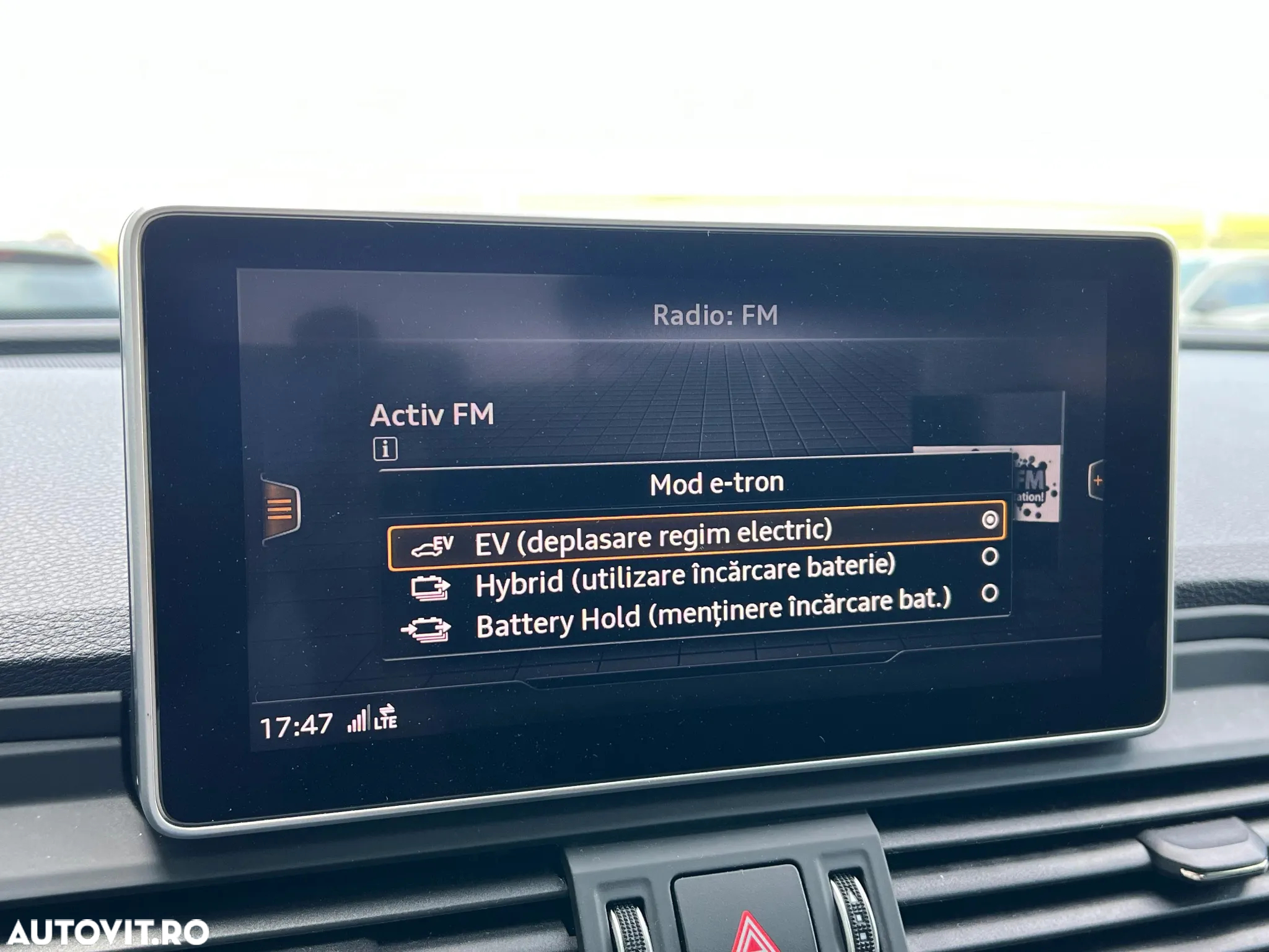 Audi Q5 55 TFSI e quattro S tronic - 23