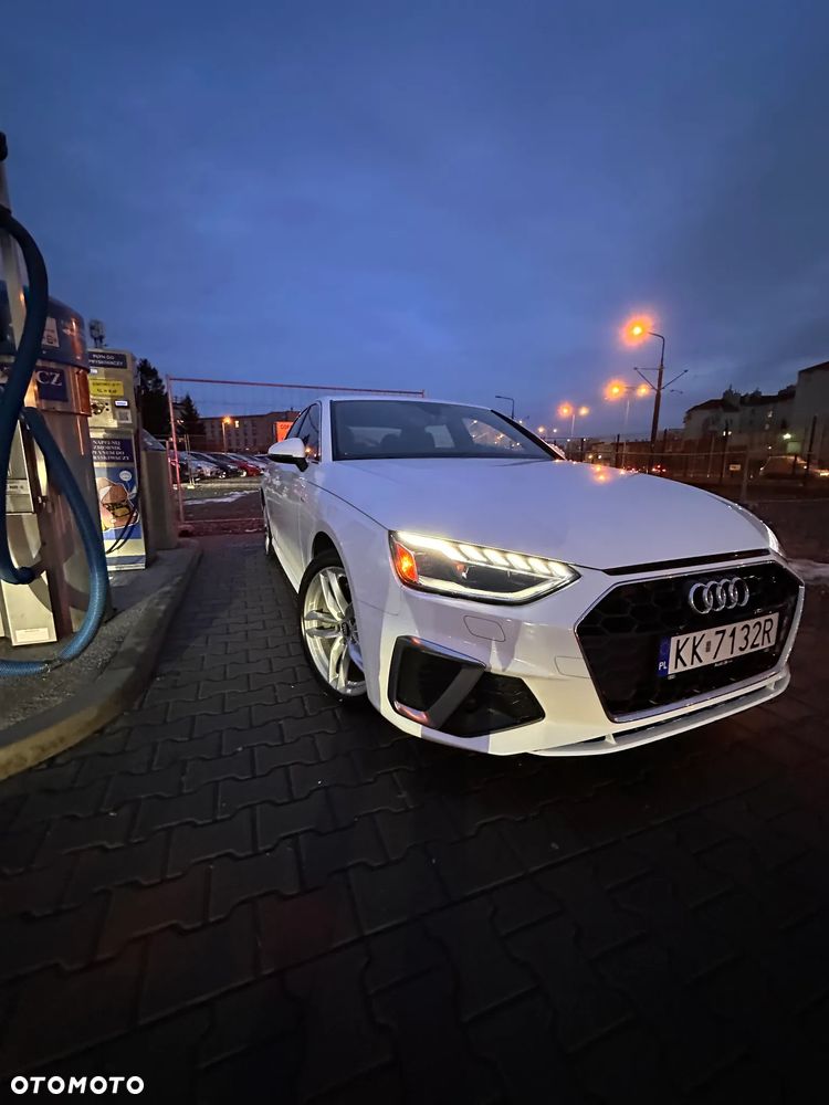 Audi A4 Limousine - 31