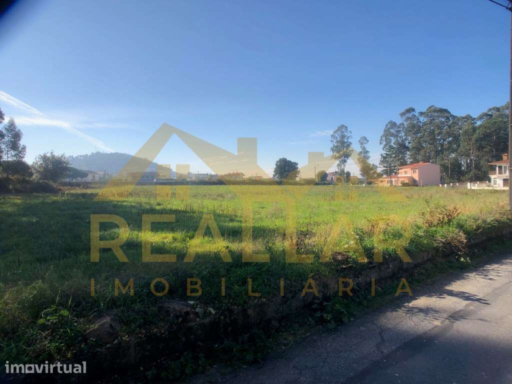 Terreno em Laúndos - Póvoa de Varzim - Grande imagem: 4/10